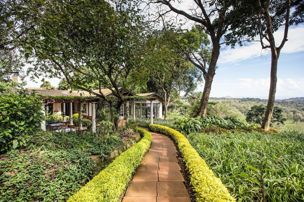 2-Day Private Mid-Range Safari: Tarangire and Ngorongoro Crater